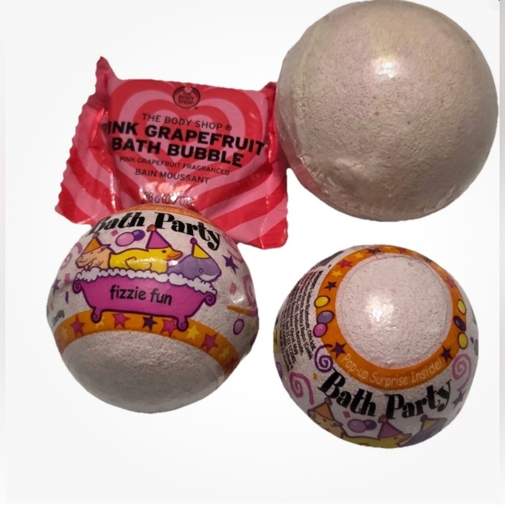 Multiples Pink and White Bath Party Set